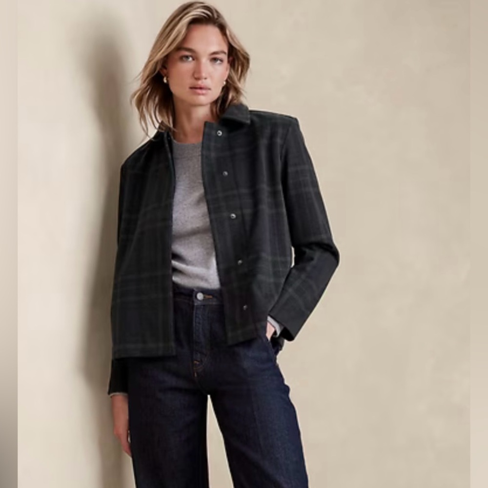 Banana Republic Fact. - short plaid jacket (medium)
